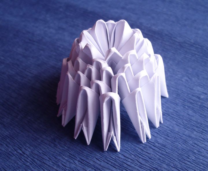 Wie man Origami-Ratte aus Modulen macht