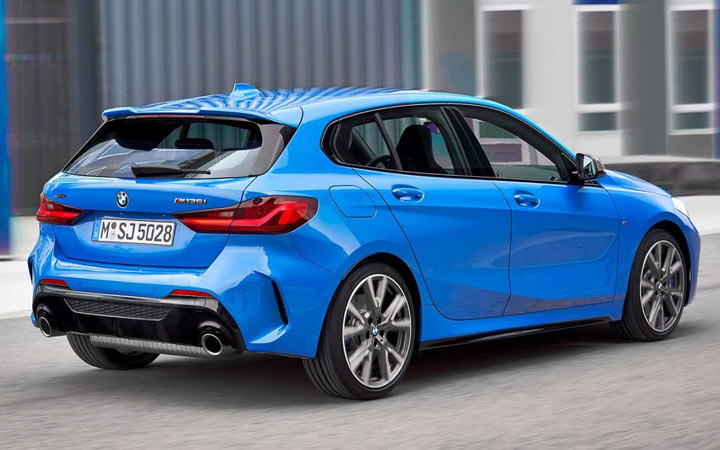 Introduces the new BMW 1 series 2020
