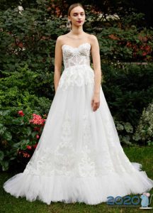Stylish branded dress for the bride for 2020
