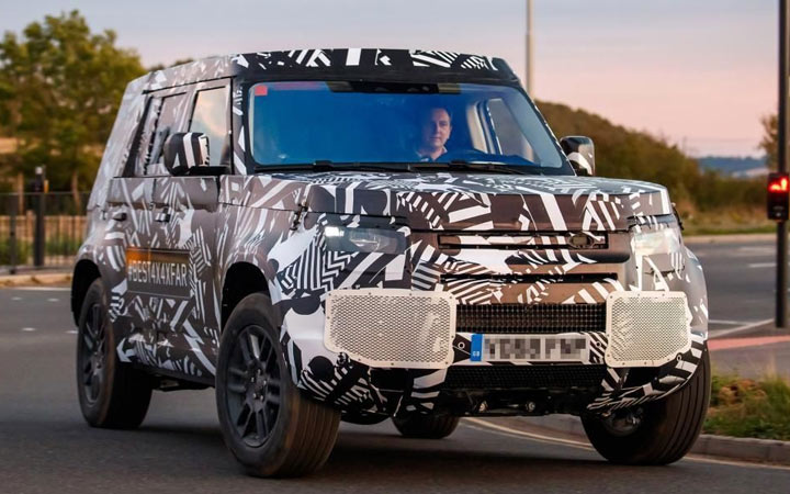 „Land Rover Defender“ 2019-2020