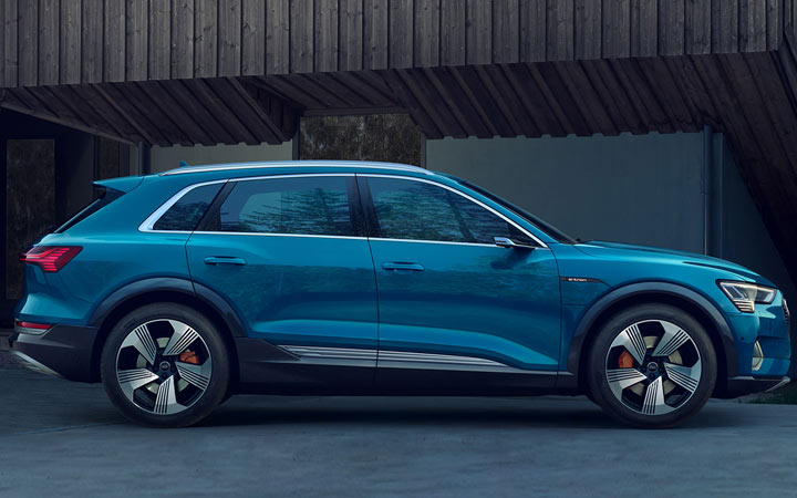 Udvendig Audi e-tron 2019-2020 år
