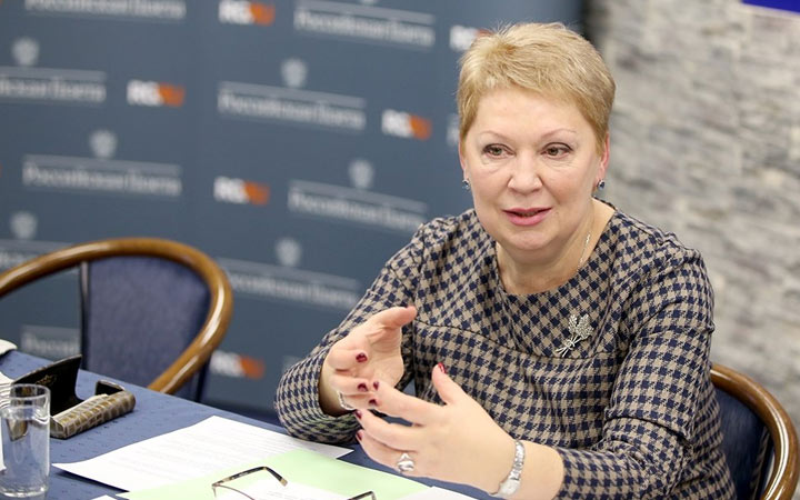 Olga Vasilyeva 12/28/18 a signé la Directive n ° 345 sur les manuels scolaires