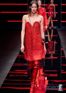 Vestido rojo de moda para el año nuevo 2020