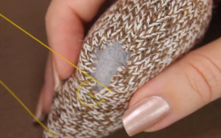 Doe-het-zelf muis van knitwear Stap 6