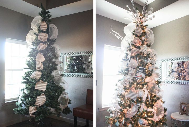Vánoční strom dekorace se stuhami