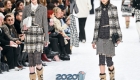 Modne zdjęcia z pokazu mody Chanel jesień-zima 2019-2020
