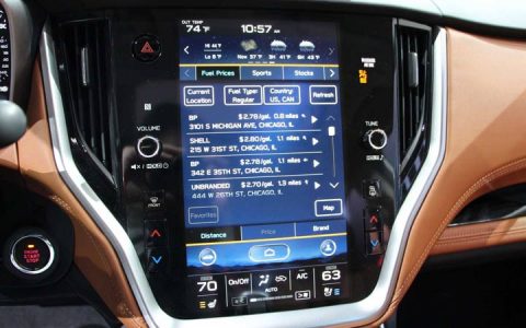 Monitor Subaru Legacy 2020