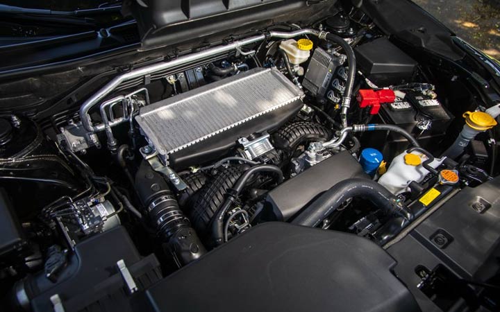 Motor Subaru Legacy 2020
