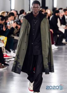 Fashionable men's capes for the fall-winter season 2019-2020