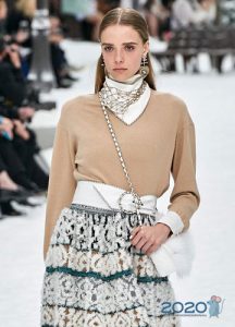 Chanel kazak sonbahar-kış 2019-2020