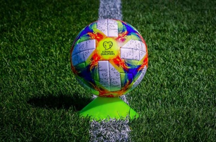 Oficiální fotbalový kvalifikační míč Euro 2020