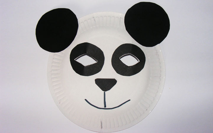 Maschera panda in plastica per il 2020