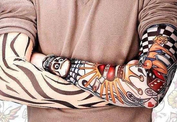 Odpinane rękawy do tatuażu