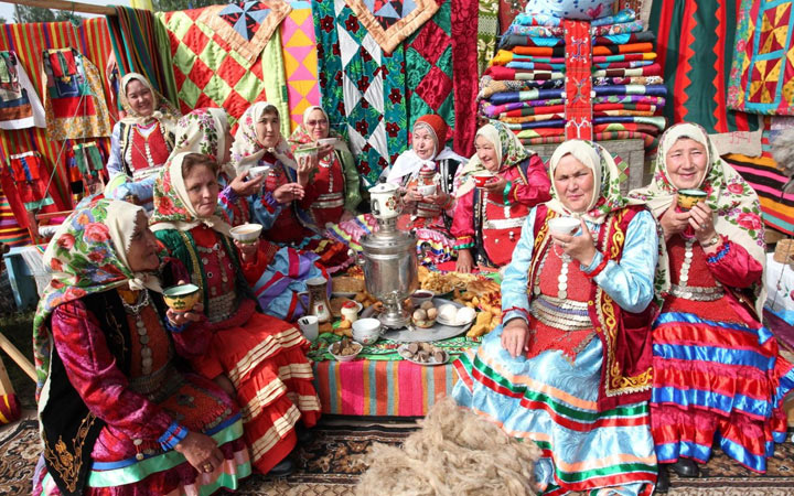 Folk art in Russia
