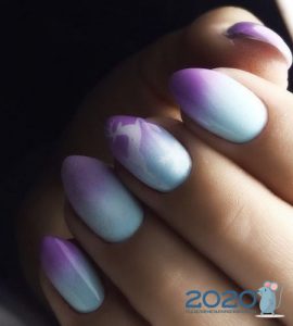 Fashionable gradient airbrushing on nails winter 2019-2020