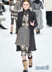 Sluoksniavimas iš „Chanel“ žiemos 2019-2020 m