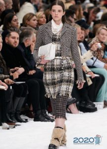 Superposition d'oignons Chanel automne-hiver 2019-2020