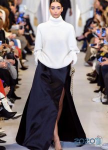 Satin nederdel med en spalte vinter 2020