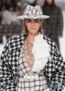 Sombrero Chanel otoño-invierno 2019-2020
