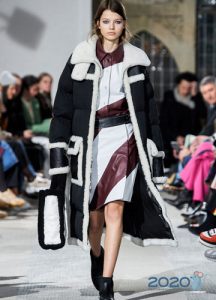Long sheepskin coat with patch pockets winter 2019-2020