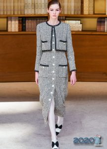 Haute Couture Chanel tweed toamna-iarna 2019-2020