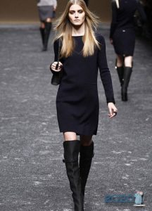 Fekete ruha az 2019-2020 őszi és téli alapszekrényben