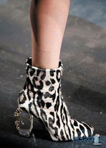 Ankle boots with print autumn-winter 2019-2020