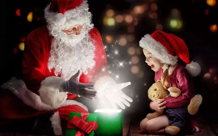 Unusual gifts for a child for the New Year 2020 - video congratulation from Santa Claus