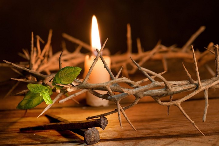 Jesus Kranz und Kerze