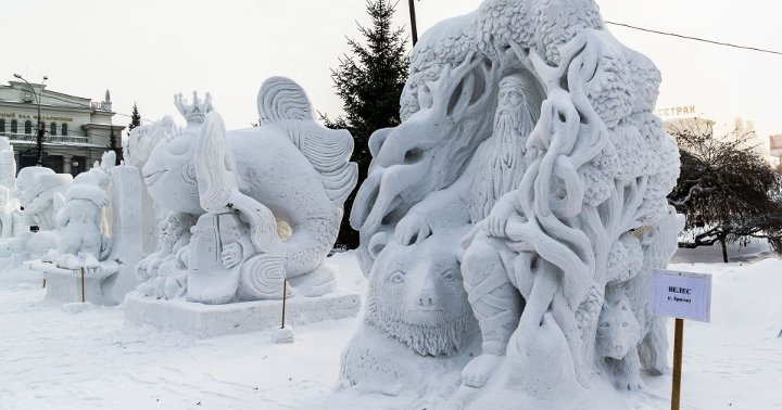 sculpturi de zăpadă