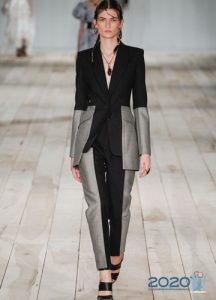 Комбинирани панталони от плат 2020 мода