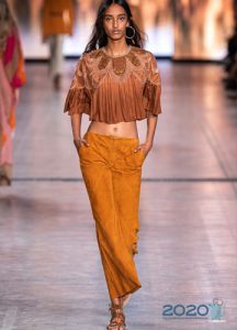 Fashionable terracotta pants for spring-summer 2020