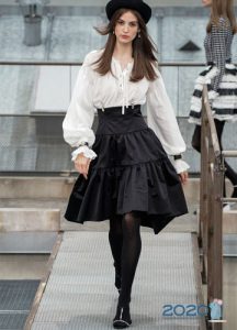 Chanel saias multi-camadas moda primavera-verão 2020
