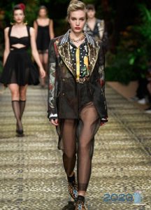 Giacca alla moda Dolce & Gabbana primavera-estate 2020