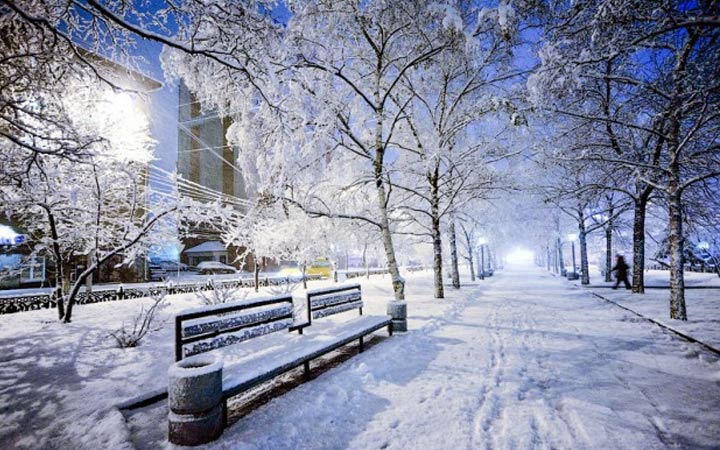 Cuaca untuk Tahun Baru 2020 di bandar-bandar Siberia